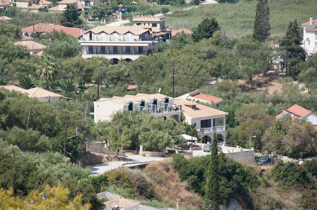 Karmiris Studios And Apartments Keri Luaran gambar